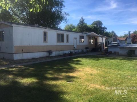 575 3rd Ave E, Wendell, ID 83355 photo 1