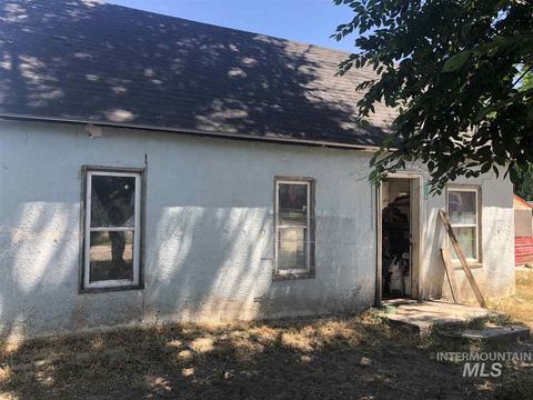 306 N 8th St, Parma, ID 83660 photo 1