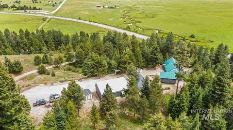 10155 Hwy 55, Cascade, ID 83611 photo 1