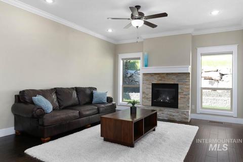 1107 E Wrightwood Dr, Meridian, ID 83642 photo 1
