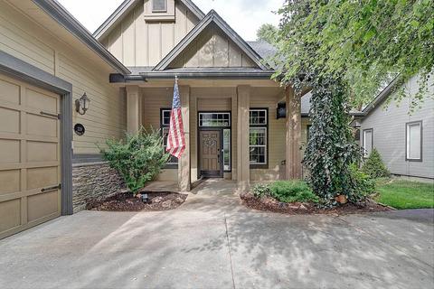 2239 E Ashbrook Dr, Eagle, ID 83616 photo 1