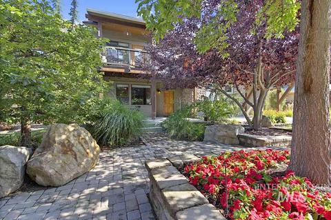 887 S Lone Willow, Eagle, ID 83616 photo 1