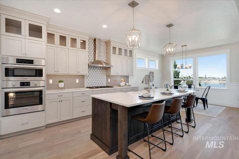 1375 N Palaestra, Eagle, ID 83616 photo 1