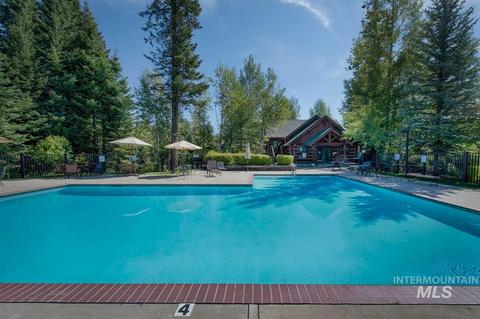 1349 Hearthstone Ct, Mccall, ID 83638 photo 1