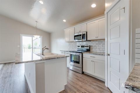 327 N Bursera Ave, Eagle, ID 83616 photo 1