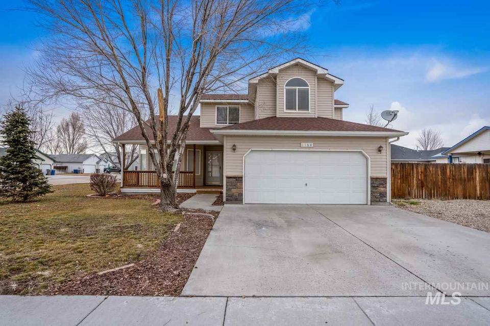 1160 NW Pintail St, Mountain Home, ID 83647 36 Photos MLS 98755931 Movoto