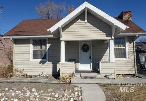 220 E 16th St, Burley, ID 83318 photo 1