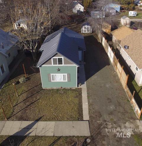 724 E Commercial, Weiser, ID 83672 photo 1