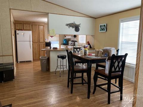 809 Stevens, Filer, ID 83328 photo 1