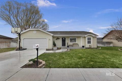 1013 W 6th St, Filer, ID 83328 photo 1