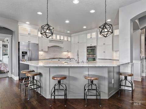 1315 N Foresto Bello, Eagle, ID 83616 photo 1
