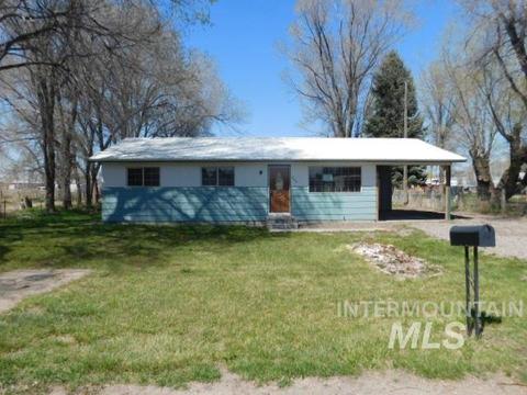 302 E 6th St, Rupert, ID 83350 photo 1