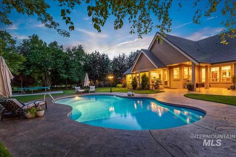 813 W Two Rivers Ln, Eagle, ID 83616 photo 1