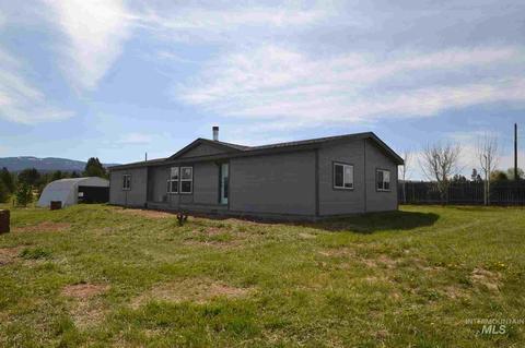 54 Pine Cone Ln, Cascade, ID 83611 photo 1
