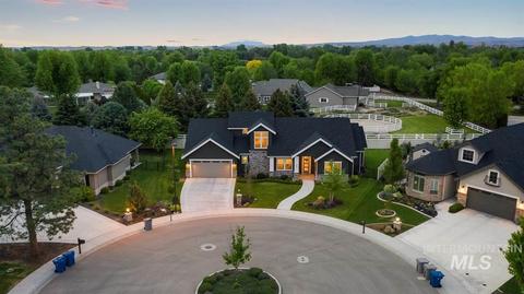 440 N Timberwolf Pl, Eagle, ID 83616 photo 1