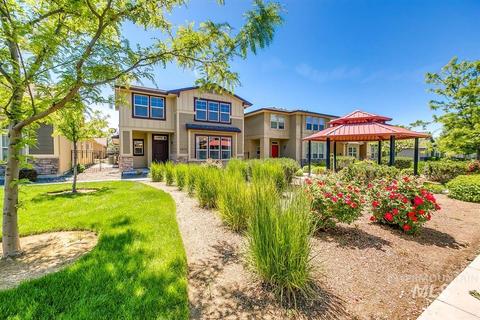 2874 E Decameron, Meridian, ID 83642 photo 1