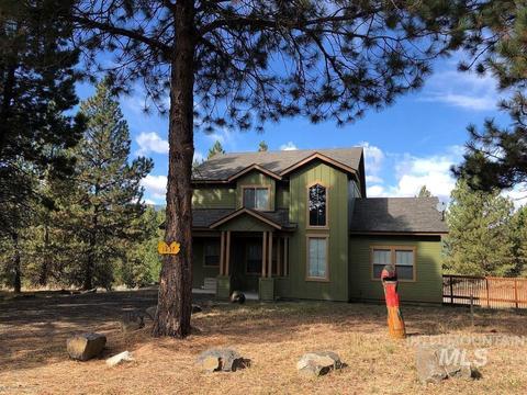 1237 View Dr, Cascade, ID 83611 photo 1