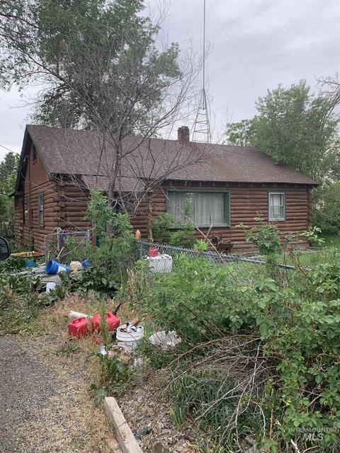417 11th St, Gooding, ID 83330 photo 1