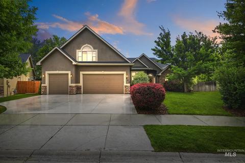 653 N Shadowridge Ave, Eagle, ID 83616 photo 1