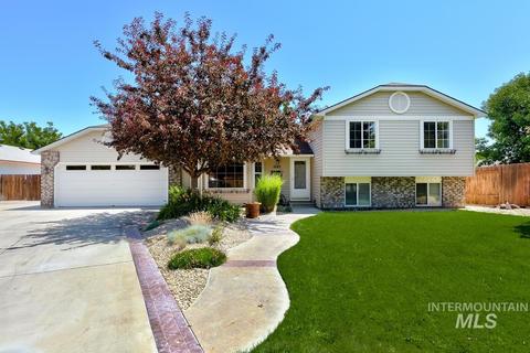 1682 S Blacksmith Pl, Meridian, ID 83642 photo 1