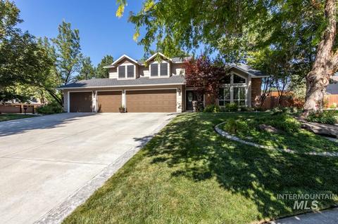 843 N Eagle Hills Way, Eagle, ID 83616 photo 1