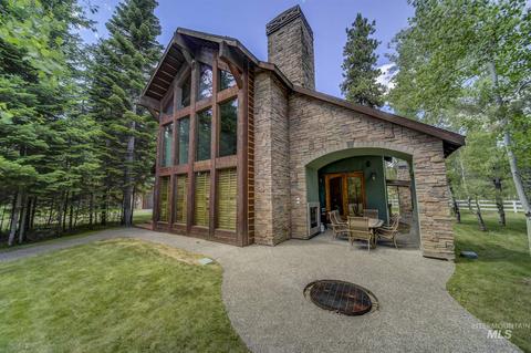 486 W Timbercrest Loop, Mccall, ID 83638 photo 1