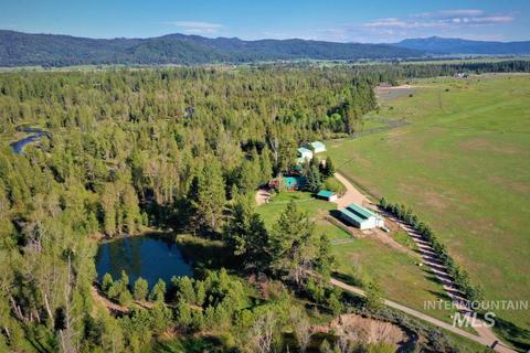 51 Trabert Ln, Mccall, ID 83638 photo 1