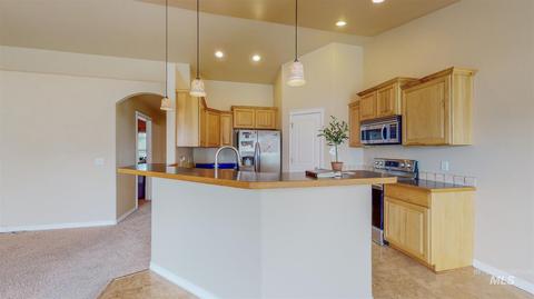 803 Pine St, Filer, ID 83328 photo 8