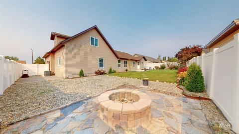 803 Pine St, Filer, ID 83328 photo 4