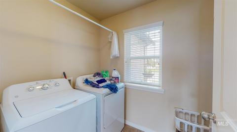 803 Pine St, Filer, ID 83328 photo 31
