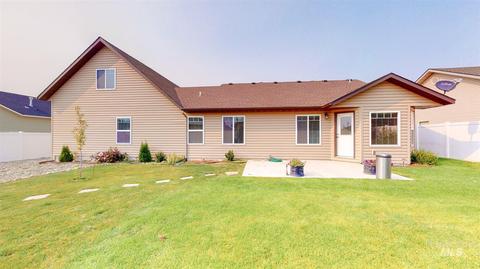 803 Pine St, Filer, ID 83328 photo 5