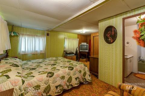 576 Noland Rd, Cascade, ID 83611 photo 17