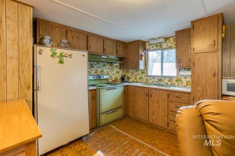 576 Noland Rd, Cascade, ID 83611 photo 8