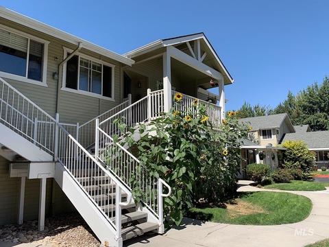 459 W State St, Eagle, ID 83616 photo 1