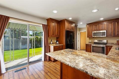 1958 9th Ave E, Twin Falls, ID 83301 photo 13