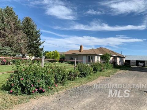 2037 E 1500 S, Gooding, ID 83330 photo 1