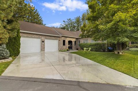 1472 Bitterroot Dr, Twin Falls, ID 83301 photo 1