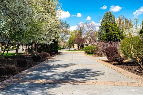1183 W Newfield Dr, Eagle, ID 83616 photo 1