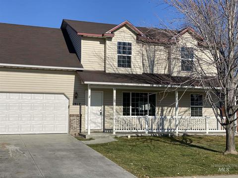 1917 Hasbrook St, Caldwell, ID 83607 photo 1