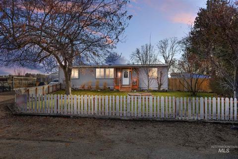 24708 Sunburst Dr Caldwell Id 83607 30 Photos Mls 98789627 Movoto