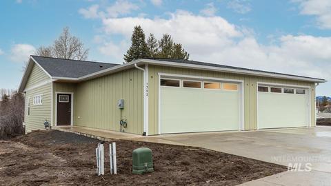 1752 E Third St, Moscow, ID 83843 photo 1