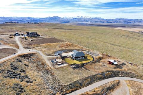 9970 View Point Dr, Melba, ID 83641 photo 1