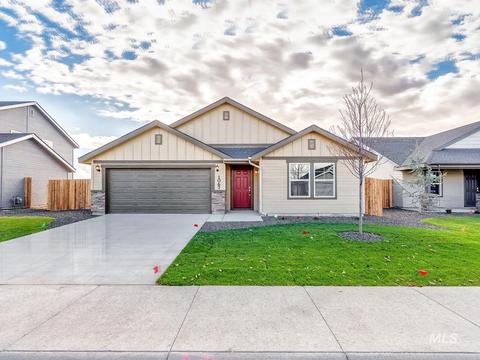 660 E Celtic Dr, Kuna, ID 83634 photo 1
