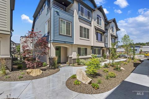3326 E Trifecta Ln, Boise, ID 83716 photo 1