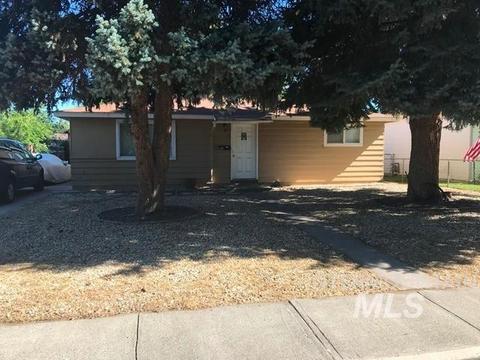 1270 E 4th N, Mountain Home, ID 83647 photo 1