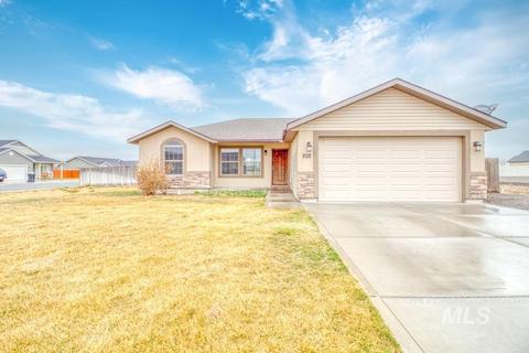 202 Boulder Dr, Buhl, ID 83316 photo 1