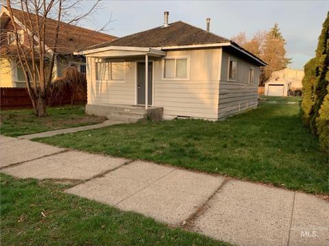 945 W 4th St, Weiser, ID 83672 photo 1