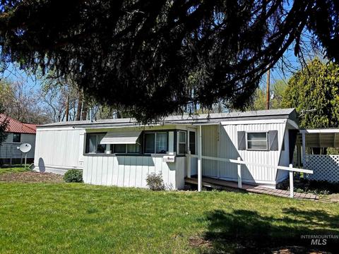 528 E Commercial, Weiser, ID 83672 photo 1