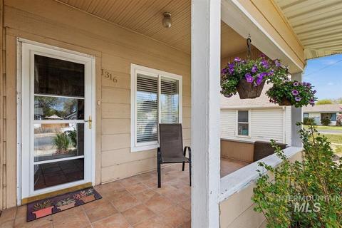 1316 4th Ave E, Twin Falls, ID 83301 photo 1