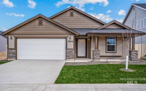 661 E Taper St, Kuna, ID 83634 photo 1